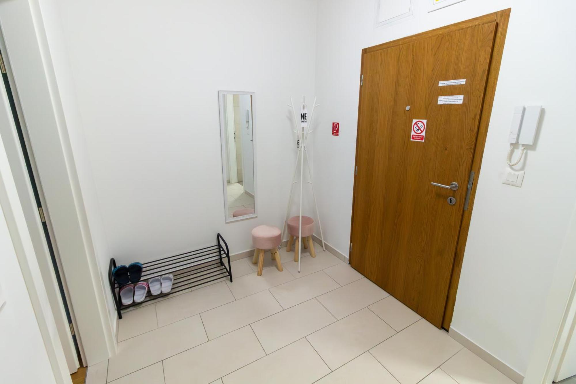 וירוביטיצה Gajeva Rooms - Stockholm Apartment Self Check-In מראה חיצוני תמונה