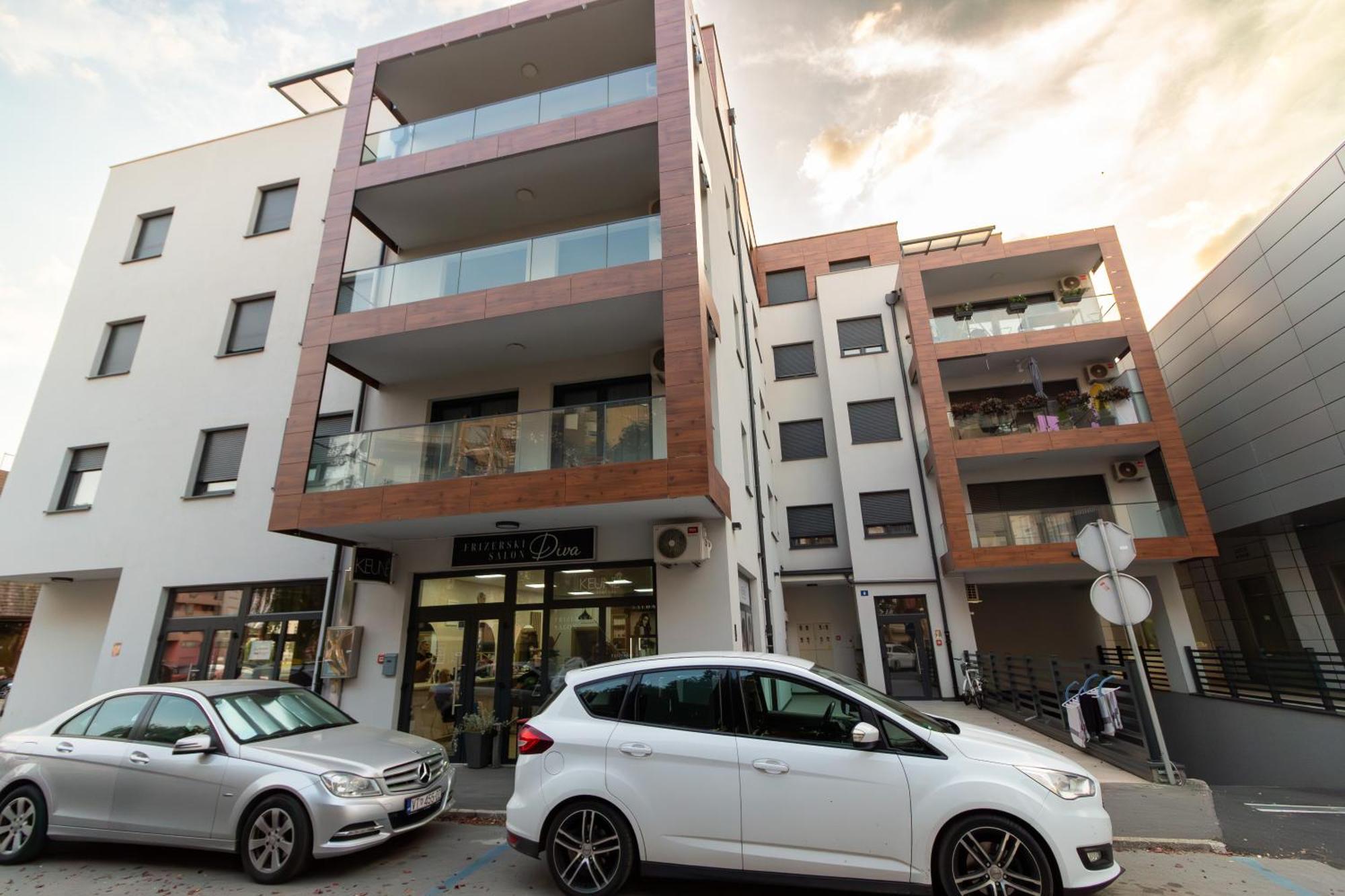 וירוביטיצה Gajeva Rooms - Stockholm Apartment Self Check-In מראה חיצוני תמונה